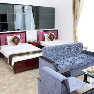 Tran Vinh Hotel
